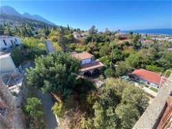4 bedroom house for sale in Kyrenia, Lapta