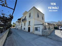 Doğanköy Merkezde Yatırım Amaçlı Satılık Köy Evi