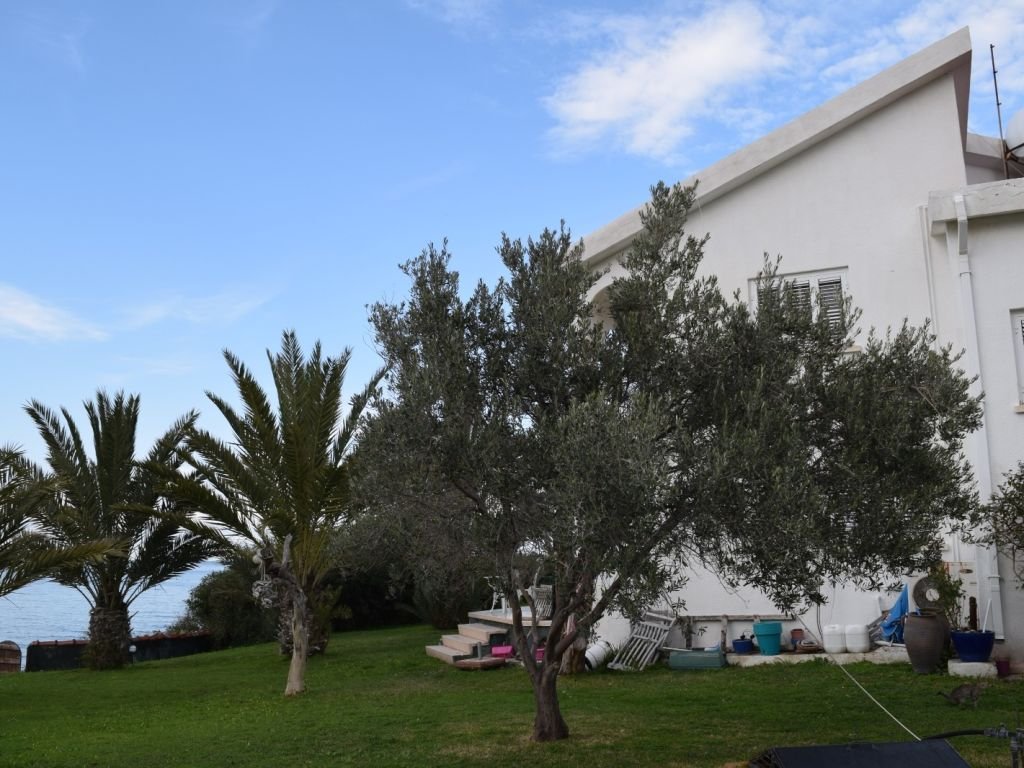 3+2 villa for sale in Kyrenia, Catalkoy-4a309d48-b8a5-44d8-8747-4cd1ecac7007