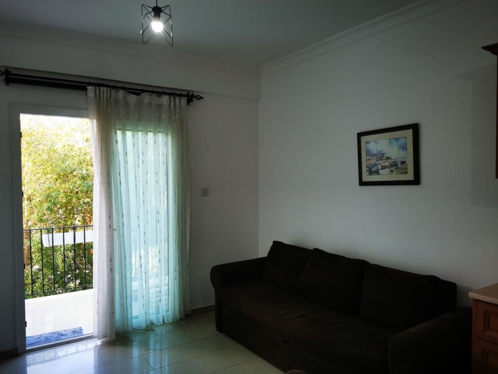 Продается 2-комнатная квартира в районе Лапта, Кирения-adf21165-09fc-4eff-a62b-4b7434625277