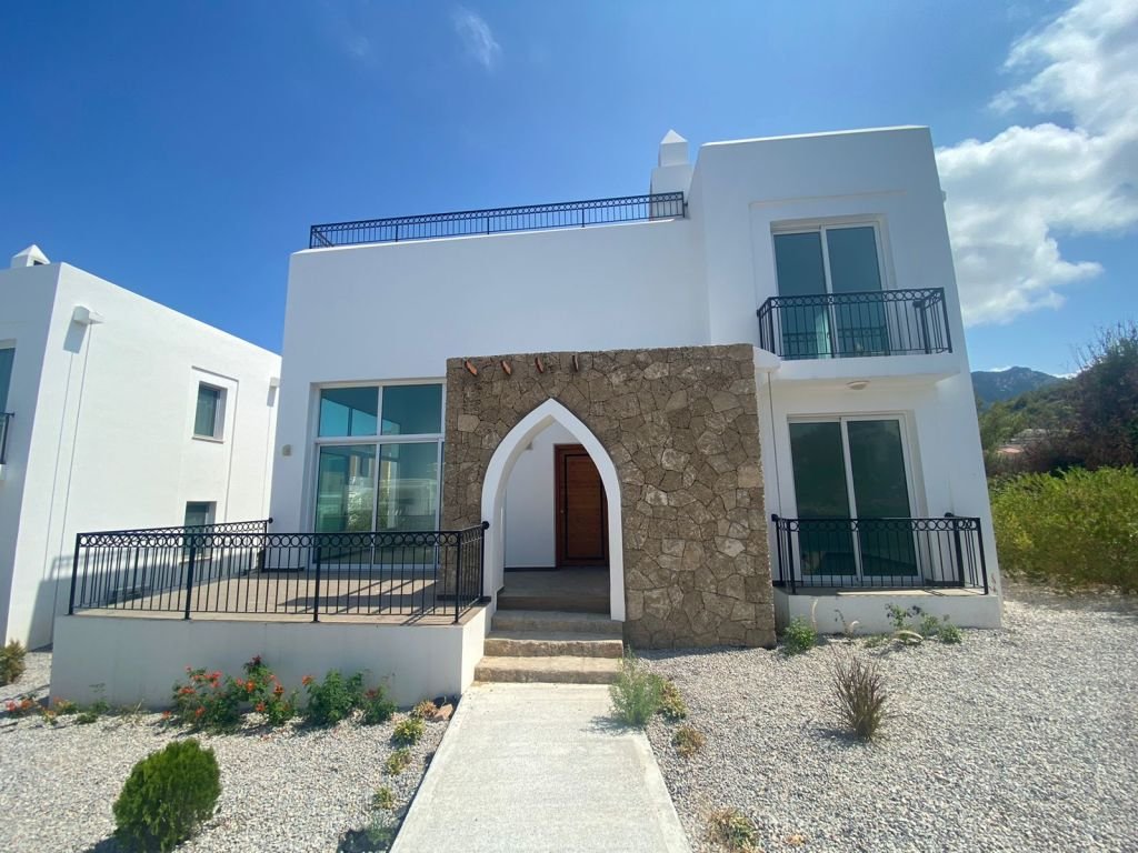 3 Bedroom Villa For Sale In Kyrenia, Karsiyaka-328bb4db-e7b4-4b96-a882-3081a1b55b16