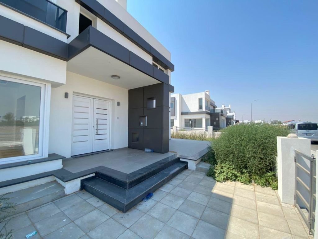 3 Bedroom Villa For Sale In Famagusta, Yeni Bogazici-81d3f4ee-2a51-459f-bc91-e958fd79b027
