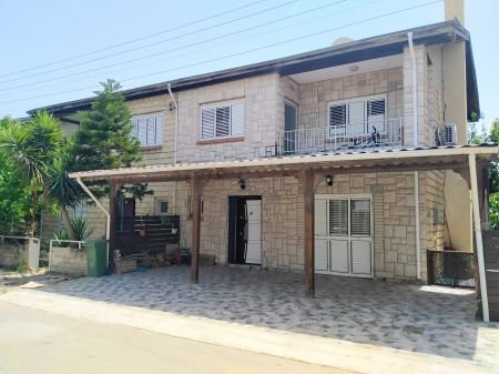 3+1 semi-detached house for sale in Nicosia, Yenikent 