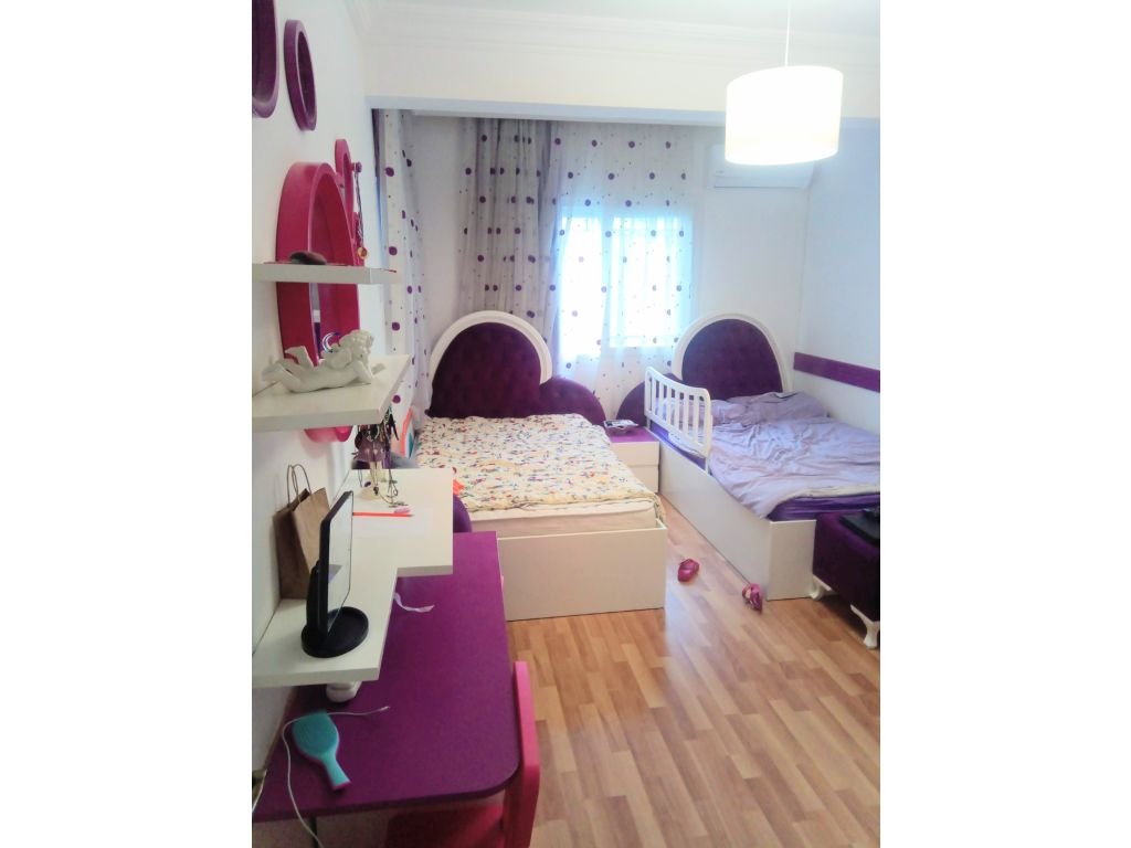 Продается 5-комнатная квартира в центре Кирении-d42a5917-2a82-45d2-a140-15a4c3899e24