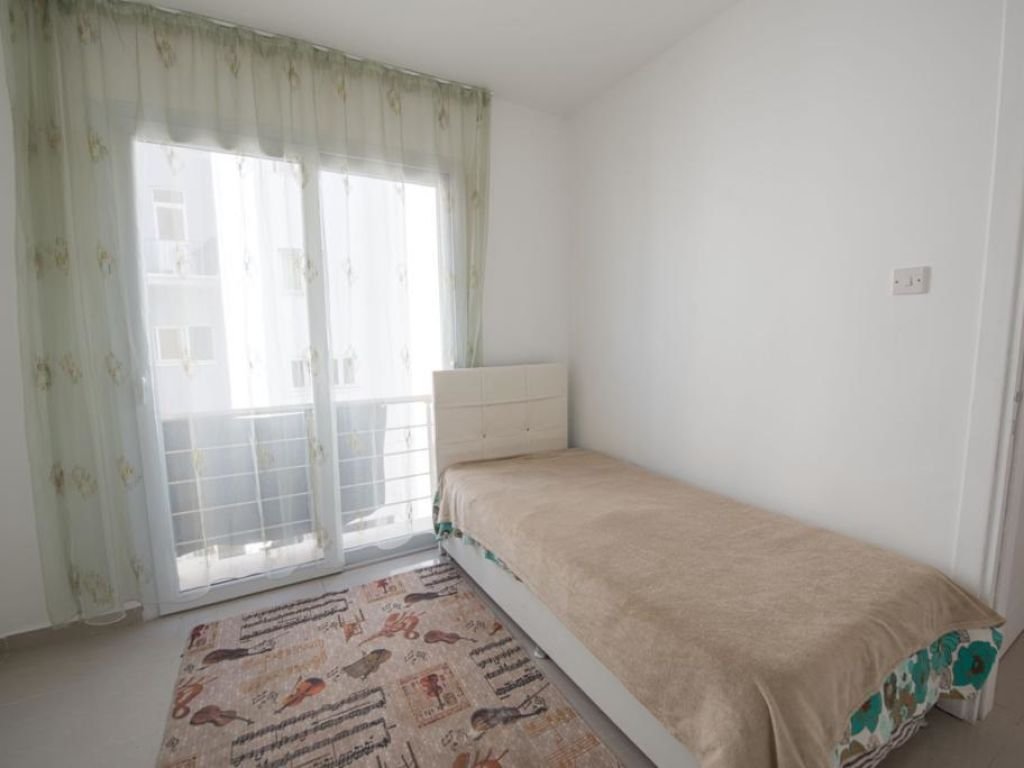 2 bedroom apartment for rent in Kyrenia center -c6adacb4-4f52-4c6d-b68a-63cb5c81765d