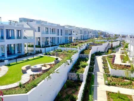 3 Bedroom Apartment For Sale In Kyrenia, Esentepe / With Garden