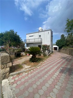Detached House For Sale In Kyrenia, Arapkoy 