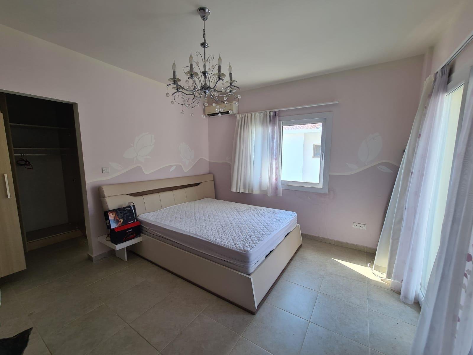 3 bedroom villa for sale in Kyrenia, Karshiyaka-d106bcda-fcf1-434d-b4c2-851013a59e20