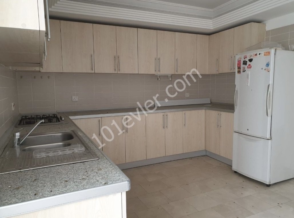 2 Bedroom Apartment in Kyrenia City -49d40f0f-5d28-4dc9-81f8-f64b380c5856
