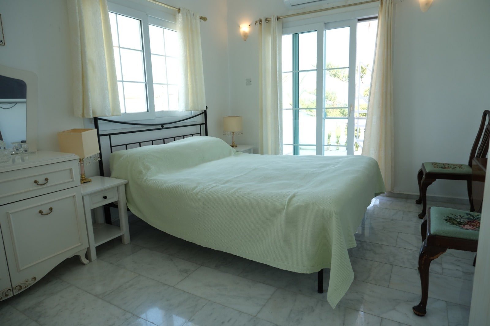 Luxurious 3 Bedrooms Villa -51154d6e-ffd9-4277-9abd-6a5f587ccb4d